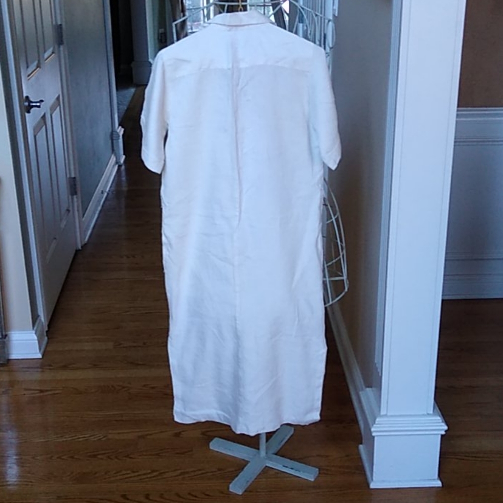 Ann Taylor Dress - Picture 2 of 16